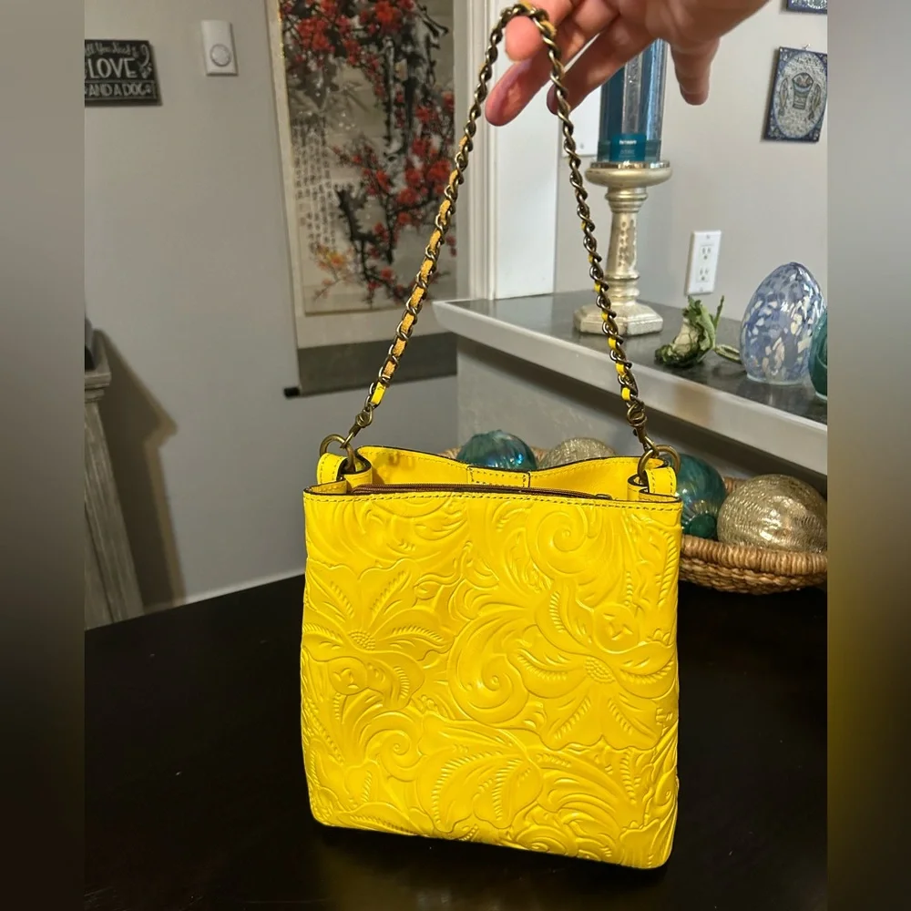 PATRICIA NASH Yellow Tooled Leather Ledra Bucket / Crossbody Bag - Picture 11 of 11